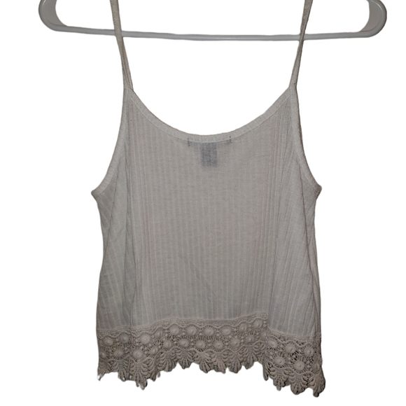 Forever 21 Womens Spaghetti tank top with Embroidery - Picture 3 of 4